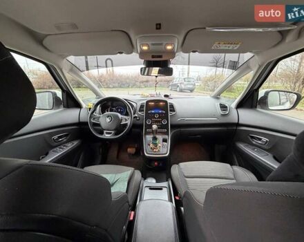 Белый Рено Сценик, объемом двигателя 1.8 л и пробегом 230 тыс. км за 16800 $, фото 36 на Automoto.ua