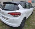 Белый Рено Сценик, объемом двигателя 1.7 л и пробегом 70 тыс. км за 15500 $, фото 2 на Automoto.ua