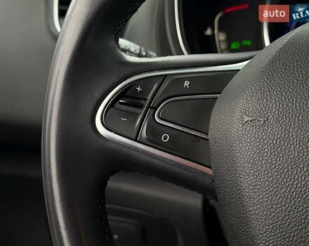 Белый Рено Сценик, объемом двигателя 1.8 л и пробегом 230 тыс. км за 16800 $, фото 43 на Automoto.ua