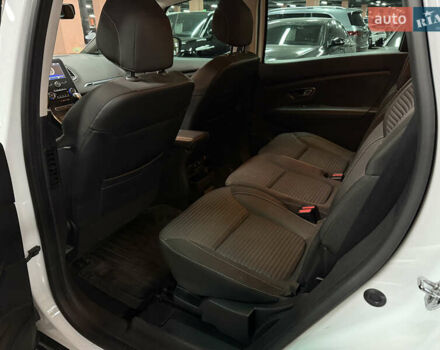 Белый Рено Сценик, объемом двигателя 1.8 л и пробегом 174 тыс. км за 18500 $, фото 20 на Automoto.ua