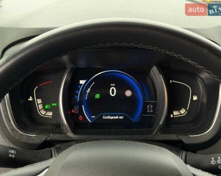 Белый Рено Сценик, объемом двигателя 1.8 л и пробегом 230 тыс. км за 16800 $, фото 42 на Automoto.ua