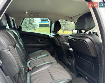 Белый Рено Сценик, объемом двигателя 1.7 л и пробегом 157 тыс. км за 16499 $, фото 29 на Automoto.ua