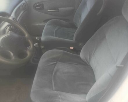 Білий Рено Сценік, об'ємом двигуна 1.6 л та пробігом 235 тис. км за 1400 $, фото 8 на Automoto.ua