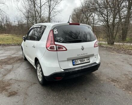 Білий Рено Сценік, об'ємом двигуна 1.6 л та пробігом 309 тис. км за 6200 $, фото 3 на Automoto.ua