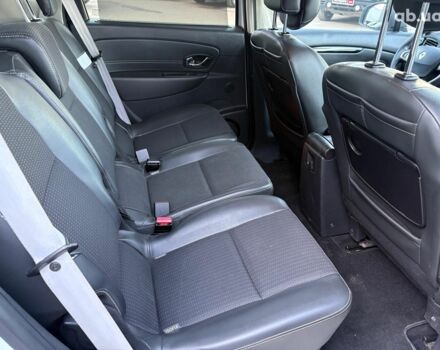 Білий Рено Сценік, об'ємом двигуна 1.5 л та пробігом 192 тис. км за 9190 $, фото 33 на Automoto.ua