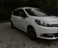 Белый Рено Сценик, объемом двигателя 1.6 л и пробегом 207 тыс. км за 8800 $, фото 1 на Automoto.ua