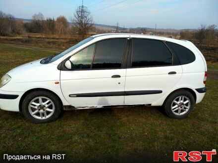 Рено Сценик 2002 в Смеле на Automoto.ua Белый Рено Сценик, объемом двигателя 1.6 л и пробегом 320 тыс. км за 4300 $, фото 1 на Automoto.ua