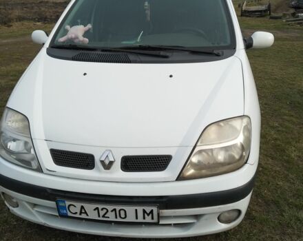 Білий Рено Сценік, об'ємом двигуна 1.6 л та пробігом 320 тис. км за 4700 $, фото 1 на Automoto.ua