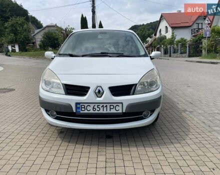 Білий Рено Сценік, об'ємом двигуна 1.46 л та пробігом 256 тис. км за 4950 $, фото 1 на Automoto.ua