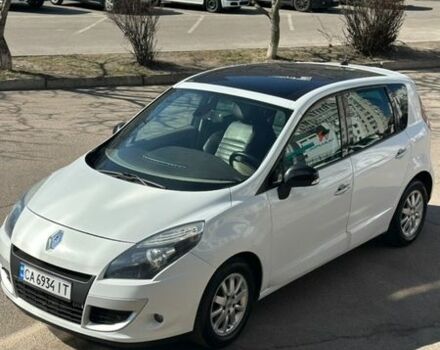 Белый Рено Сценик, объемом двигателя 1.87 л и пробегом 310 тыс. км за 6900 $, фото 1 на Automoto.ua