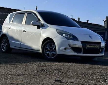 Білий Рено Сценік, об'ємом двигуна 1.5 л та пробігом 315 тис. км за 8300 $, фото 1 на Automoto.ua