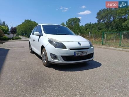 Білий Рено Сценік, об'ємом двигуна 1.46 л та пробігом 341 тис. км за 6300 $, фото 1 на Automoto.ua