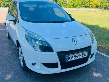 Білий Рено Сценік, об'ємом двигуна 1.6 л та пробігом 222 тис. км за 7300 $, фото 1 на Automoto.ua