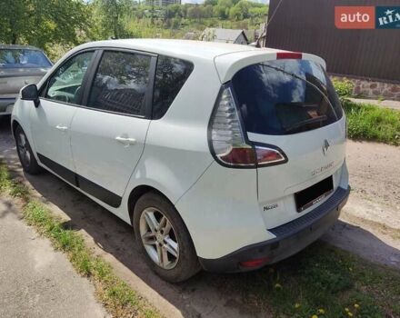 Белый Рено Сценик, объемом двигателя 1.6 л и пробегом 210 тыс. км за 8999 $, фото 1 на Automoto.ua