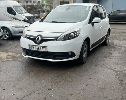 Белый Рено Сценик, объемом двигателя 1.46 л и пробегом 330 тыс. км за 5700 $, фото 1 на Automoto.ua