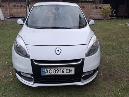 Білий Рено Сценік, об'ємом двигуна 1.6 л та пробігом 254 тис. км за 8300 $, фото 1 на Automoto.ua