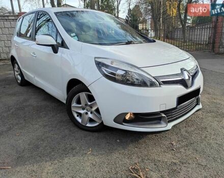 Белый Рено Сценик, объемом двигателя 1.5 л и пробегом 236 тыс. км за 6800 $, фото 1 на Automoto.ua