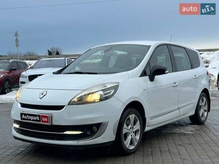 Білий Рено Сценік, об'ємом двигуна 1.6 л та пробігом 279 тис. км за 8790 $, фото 1 на Automoto.ua