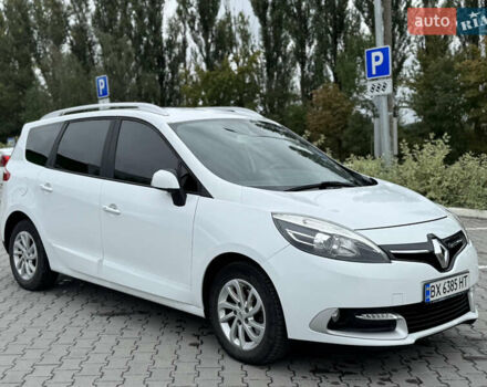 Білий Рено Сценік, об'ємом двигуна 1.46 л та пробігом 210 тис. км за 9299 $, фото 1 на Automoto.ua
