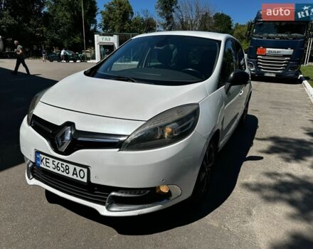 Белый Рено Сценик, объемом двигателя 1.46 л и пробегом 275 тыс. км за 6200 $, фото 1 на Automoto.ua