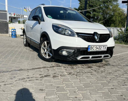 Белый Рено Сценик, объемом двигателя 1.6 л и пробегом 250 тыс. км за 9200 $, фото 1 на Automoto.ua