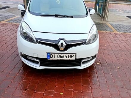 Рено Сценік 2014 у Полтаві на Automoto.ua Білий Рено Сценік, об'ємом двигуна 1.5 л та пробігом 177 тис. км за 7800 $, фото 1 на Automoto.ua