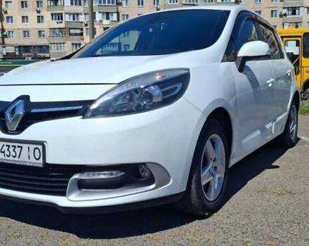 Білий Рено Сценік, об'ємом двигуна 1.46 л та пробігом 215 тис. км за 9800 $, фото 1 на Automoto.ua