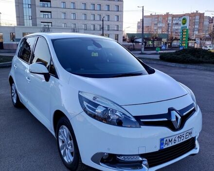 Белый Рено Сценик, объемом двигателя 1.5 л и пробегом 275 тыс. км за 8600 $, фото 1 на Automoto.ua