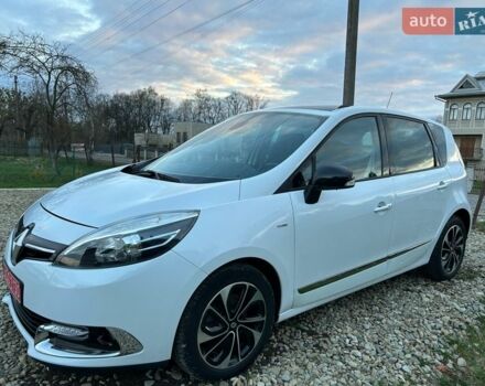 Білий Рено Сценік, об'ємом двигуна 1.6 л та пробігом 258 тис. км за 9200 $, фото 1 на Automoto.ua