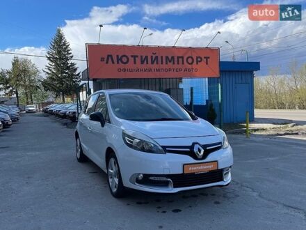 Белый Рено Сценик, объемом двигателя 1.46 л и пробегом 203 тыс. км за 10700 $, фото 1 на Automoto.ua