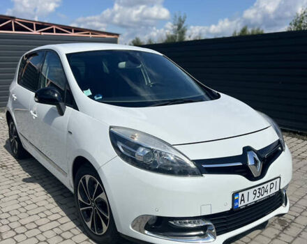 Белый Рено Сценик, объемом двигателя 1.6 л и пробегом 184 тыс. км за 10900 $, фото 1 на Automoto.ua