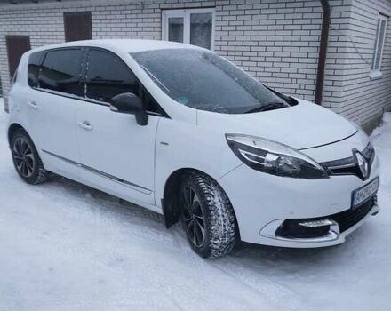 Белый Рено Сценик, объемом двигателя 1.6 л и пробегом 269 тыс. км за 9500 $, фото 1 на Automoto.ua