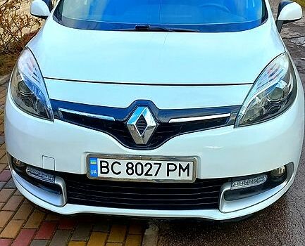 Белый Рено Сценик, объемом двигателя 1.5 л и пробегом 232 тыс. км за 10500 $, фото 1 на Automoto.ua