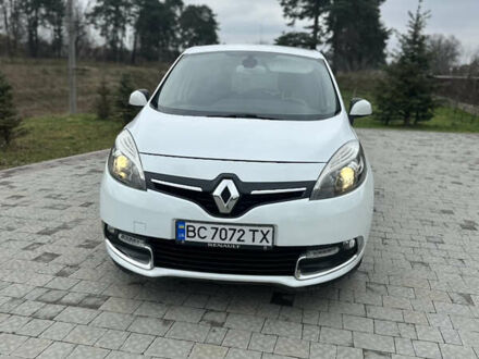 Белый Рено Сценик, объемом двигателя 1.46 л и пробегом 171 тыс. км за 8900 $, фото 1 на Automoto.ua