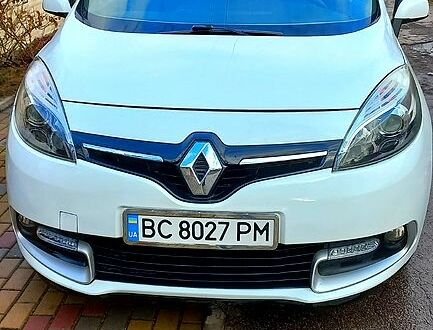 Белый Рено Сценик, объемом двигателя 1.5 л и пробегом 219 тыс. км за 9900 $, фото 1 на Automoto.ua