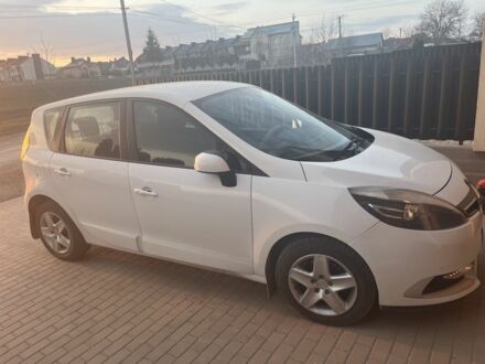 Білий Рено Сценік, об'ємом двигуна 1.5 л та пробігом 3 тис. км за 8646 $, фото 1 на Automoto.ua