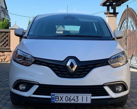 Белый Рено Сценик, объемом двигателя 1.5 л и пробегом 206 тыс. км за 11450 $, фото 1 на Automoto.ua