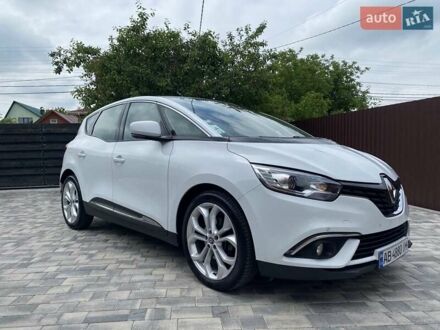 Белый Рено Сценик, объемом двигателя 1.5 л и пробегом 289 тыс. км за 11800 $, фото 1 на Automoto.ua