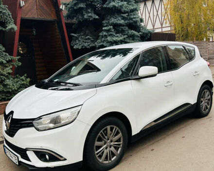 Белый Рено Сценик, объемом двигателя 1.5 л и пробегом 250 тыс. км за 15000 $, фото 1 на Automoto.ua