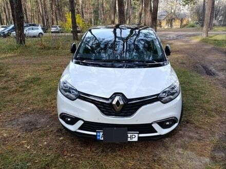 Білий Рено Сценік, об'ємом двигуна 1.6 л та пробігом 232 тис. км за 17100 $, фото 1 на Automoto.ua