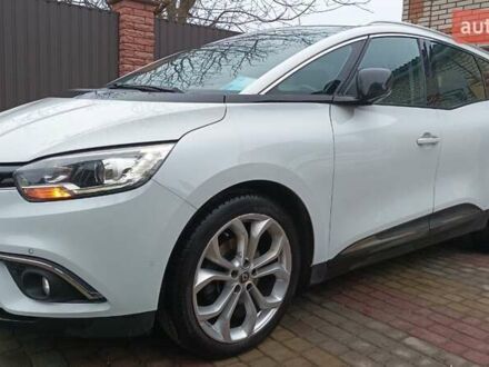 Белый Рено Сценик, объемом двигателя 1.46 л и пробегом 245 тыс. км за 14600 $, фото 1 на Automoto.ua