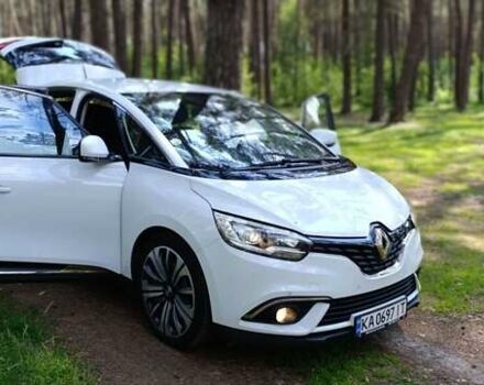 Белый Рено Сценик, объемом двигателя 1.46 л и пробегом 210 тыс. км за 14000 $, фото 1 на Automoto.ua