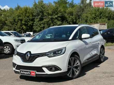 Белый Рено Сценик, объемом двигателя 1.6 л и пробегом 275 тыс. км за 10990 $, фото 1 на Automoto.ua