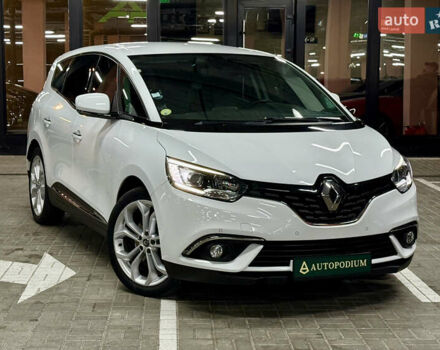 Белый Рено Сценик, объемом двигателя 1.8 л и пробегом 174 тыс. км за 18500 $, фото 1 на Automoto.ua