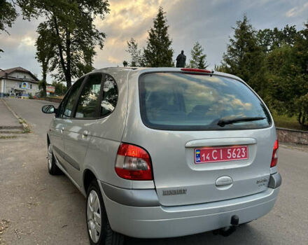 Бежевый Рено Сценик, объемом двигателя 1.4 л и пробегом 118 тыс. км за 4350 $, фото 11 на Automoto.ua