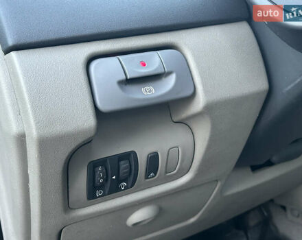 Бежевый Рено Сценик, объемом двигателя 1.6 л и пробегом 189 тыс. км за 4199 $, фото 37 на Automoto.ua