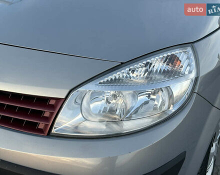 Бежевый Рено Сценик, объемом двигателя 1.6 л и пробегом 189 тыс. км за 4199 $, фото 22 на Automoto.ua