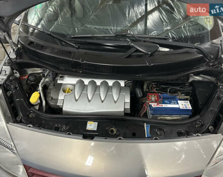 Бежевый Рено Сценик, объемом двигателя 1.6 л и пробегом 189 тыс. км за 4199 $, фото 40 на Automoto.ua