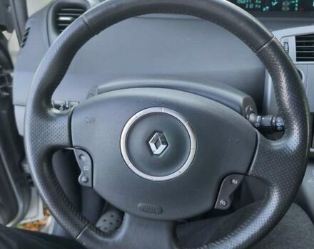 Рено Сценик 2006 в Краматорске на Automoto.ua Бежевый Рено Сценик, объемом двигателя 1.6 л и пробегом 197 тыс. км за 6500 $, фото 6 на Automoto.ua