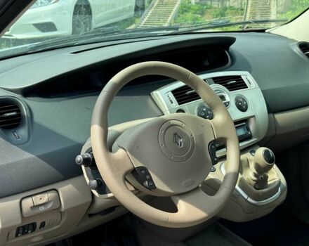 Бежевый Рено Сценик, объемом двигателя 2 л и пробегом 240 тыс. км за 4890 $, фото 18 на Automoto.ua